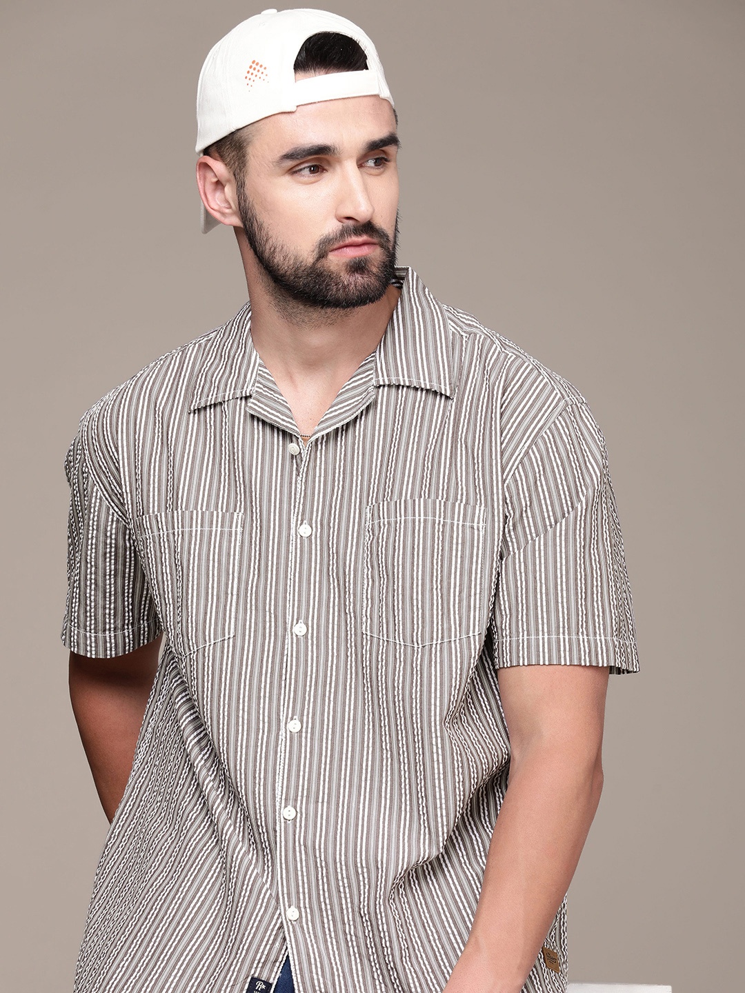 

Roadster Men Relaxed Striped Cuban Collar Seersucker Casual Shirt, Brown