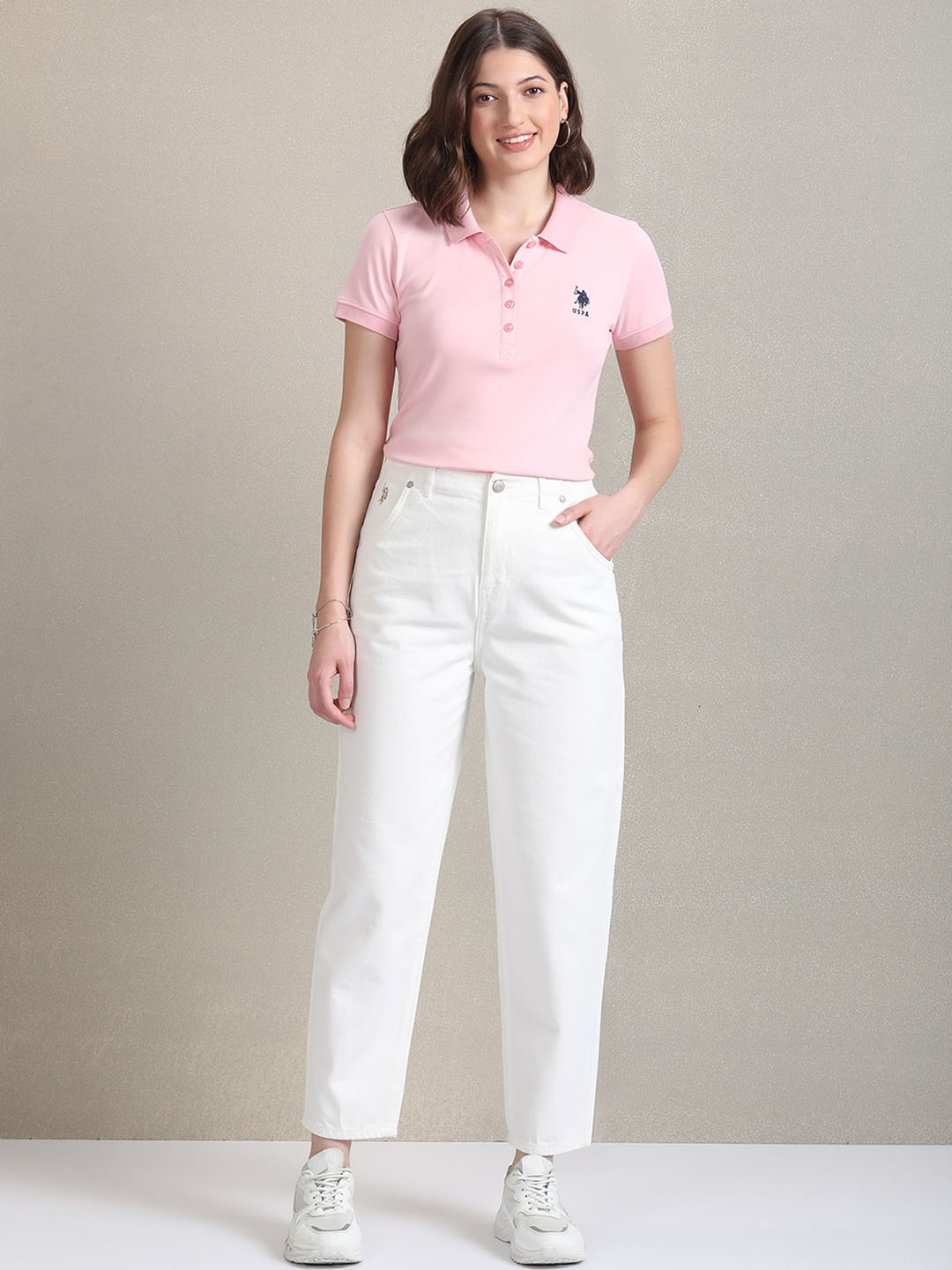 

U.S. Polo Assn. Women Carrot Straight Fit High-Rise Jeans, White