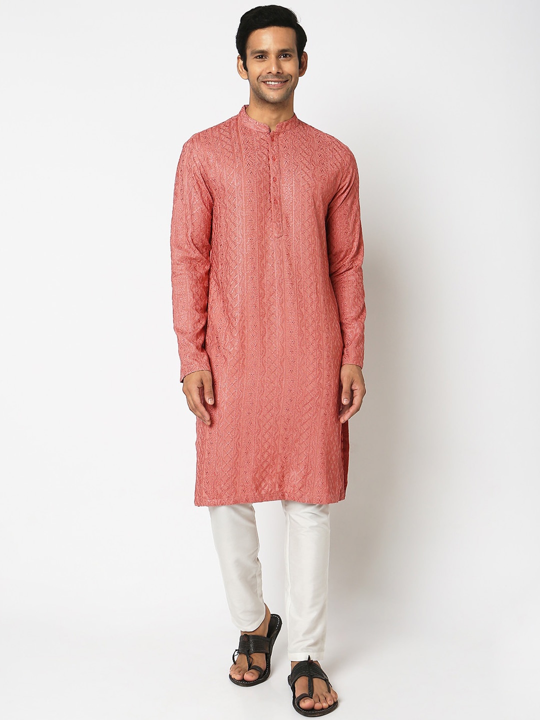 

Ethnicity Ethnic Motifs Embroidered Thread Work Kurta, Pink