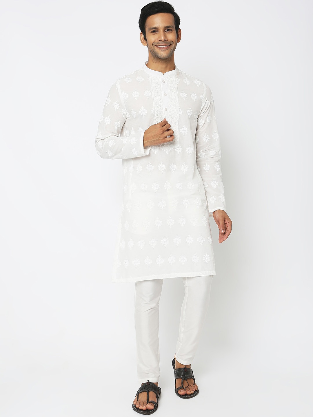 

Ethnicity Floral Embroidered Mandarin Collar Cotton Straight Kurta, White