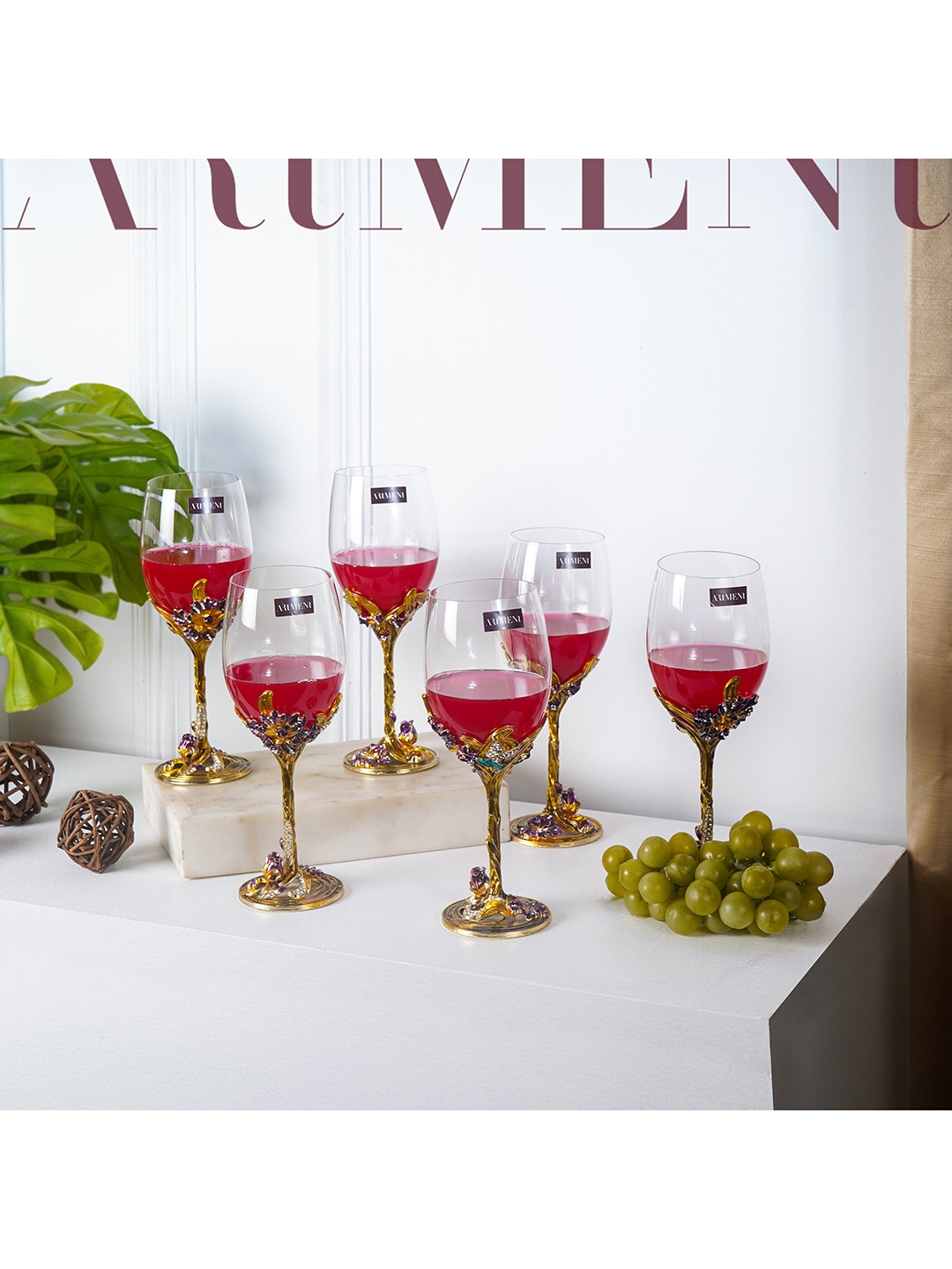 

THE ARTMENT Transparent & Green 6 Pieces Emeraldware Wine Glasses - 350 ml Each