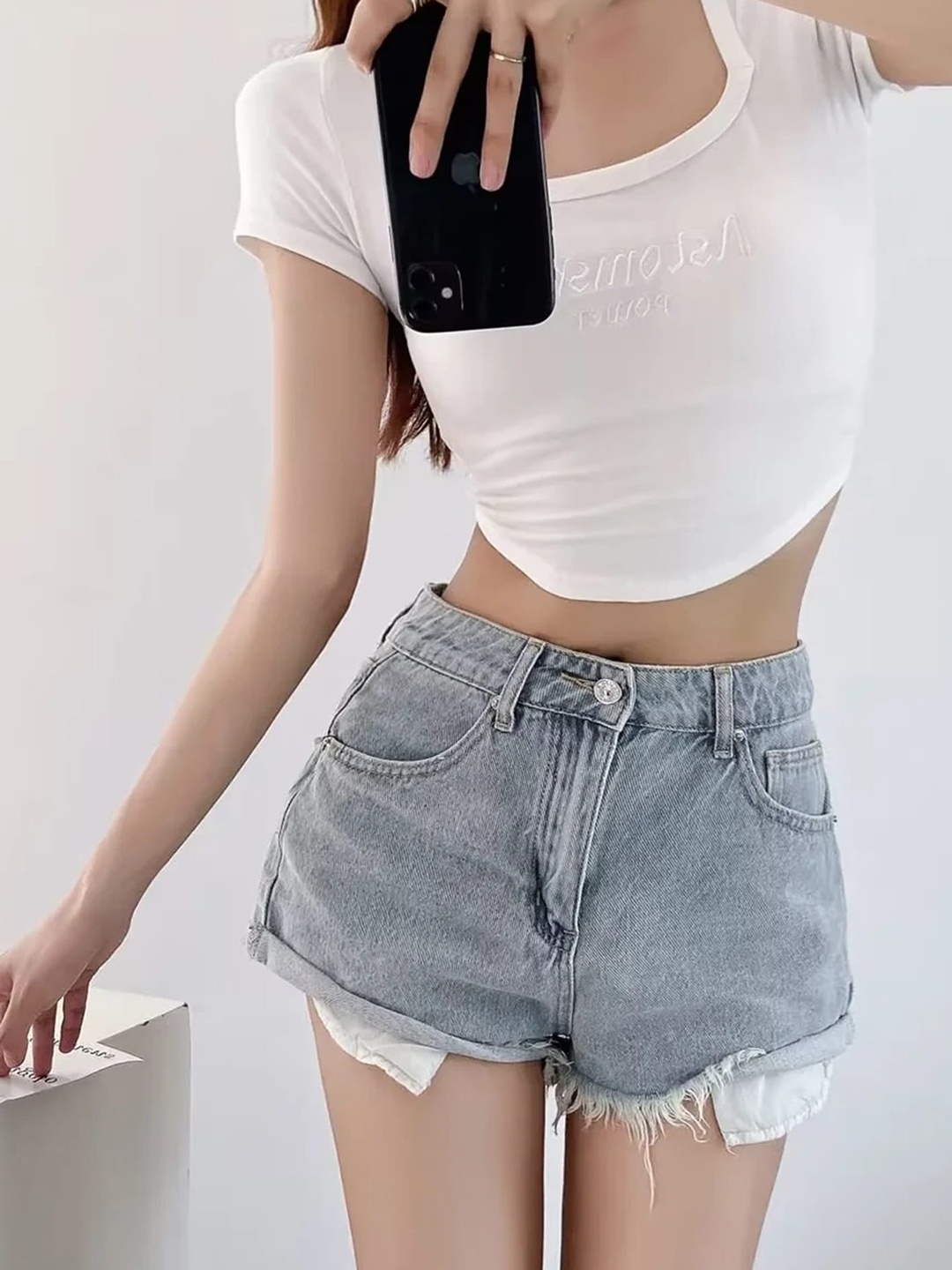 

LULU & SKY Women Slim Fit High-Rise Distressed Denim Shorts, Blue