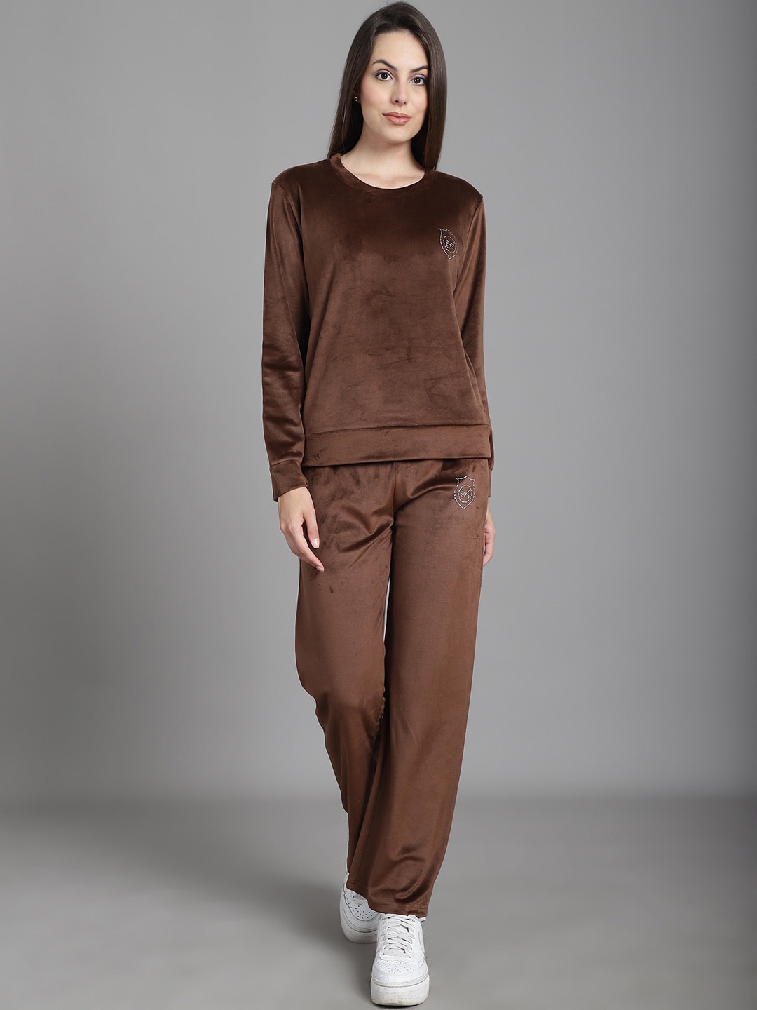 

MARC LOUIS Round Neck Sweatshirt & Trackpant, Brown