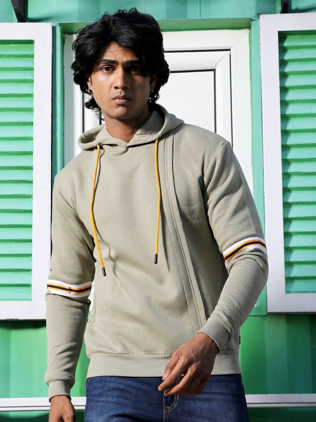

Campus Sutra Hooded Cotton Sweatshirt, Beige