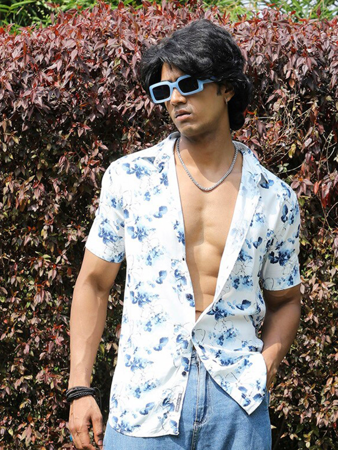 

Campus Sutra Classic Floral Printed Casual Shirt, Blue