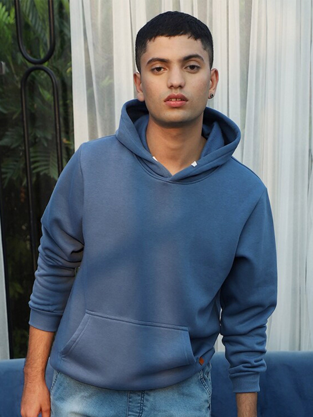 

Campus Sutra Hooded Cotton Sweatshirt, Blue