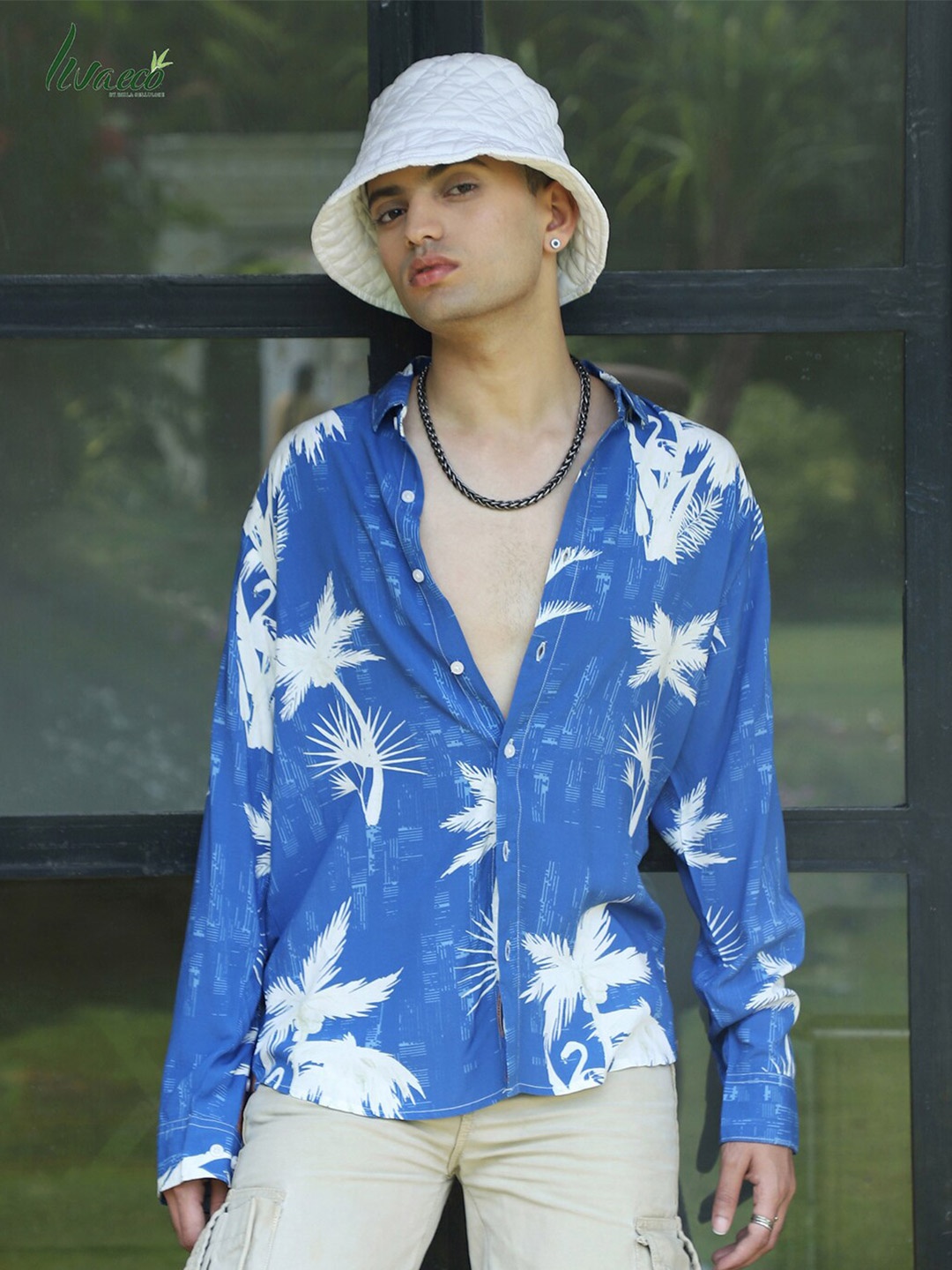 

Campus Sutra Classic Tropical Printed Casual Shirt, Blue