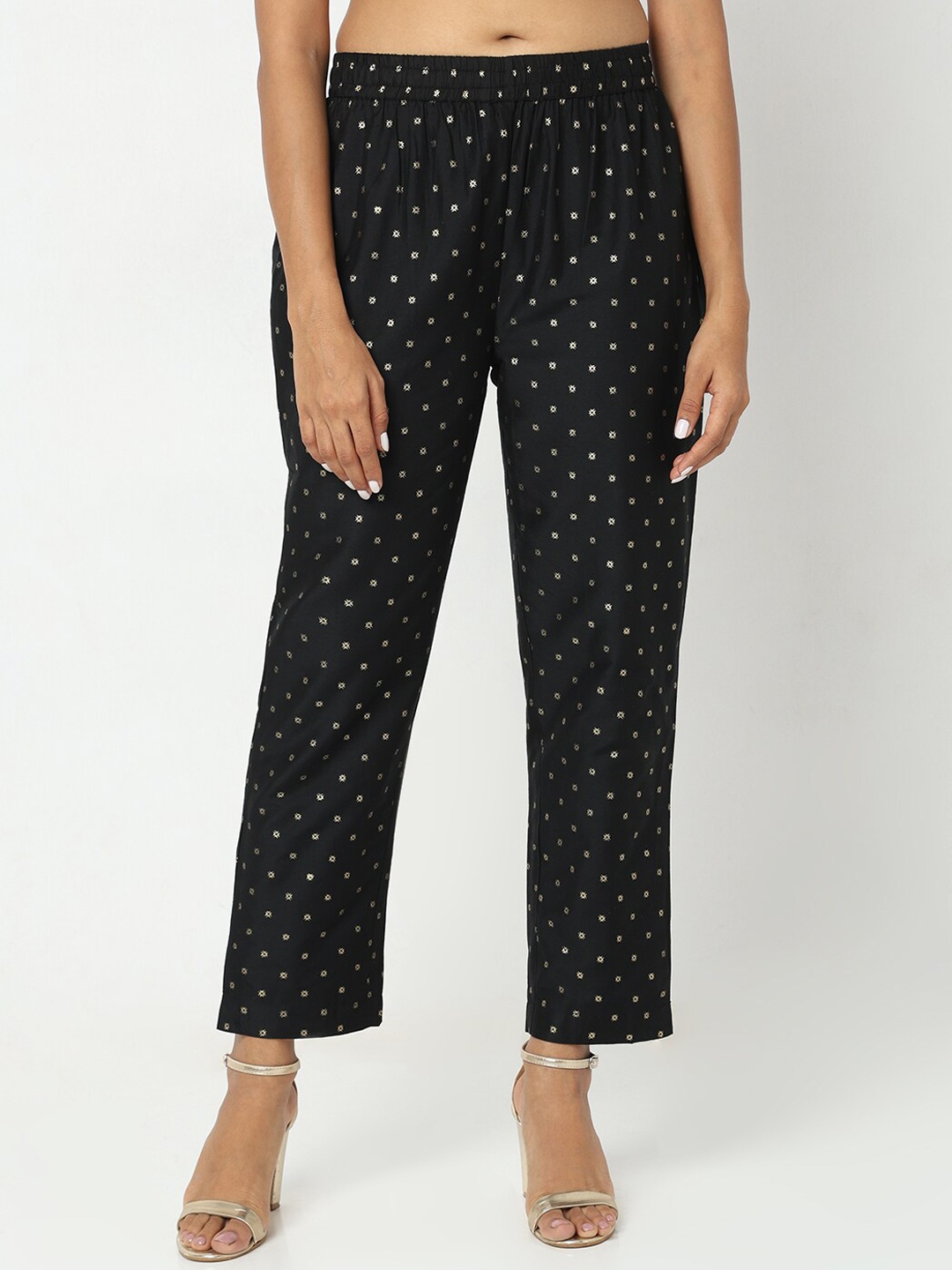 

Ethnicity Women Geometric Printed Mid Rise Trousers, Black
