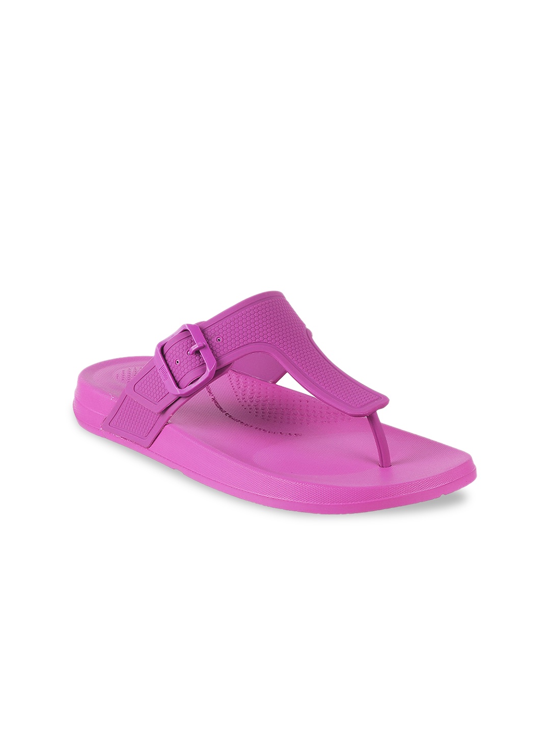 

fitflop Women Textured Thong Flip-Flops, Purple