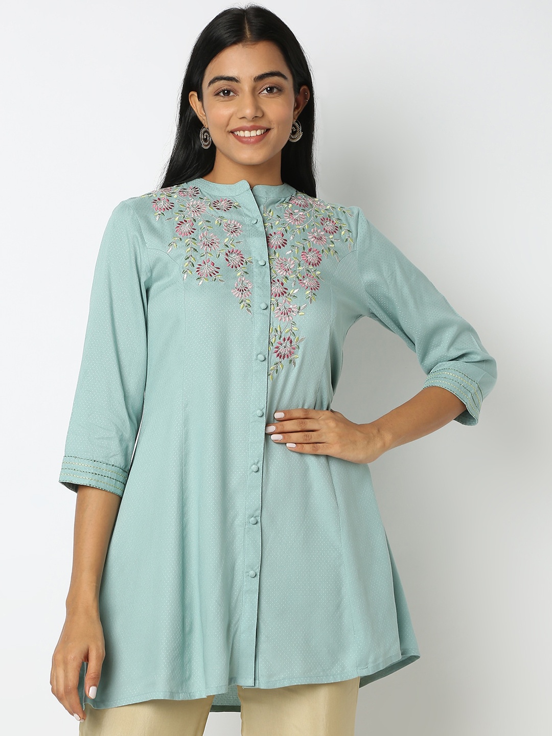 

Ethnicity Ethnic Motifs Embroidered Kurta, Green