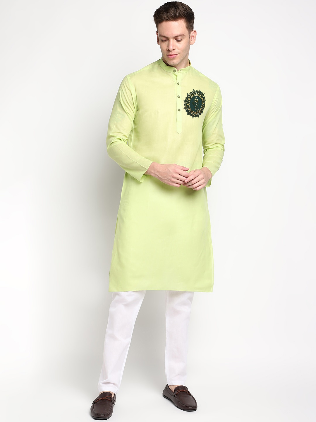 

DEVOILER Ethnic Motifs Printed Kurta with Pyjamas, Lime green