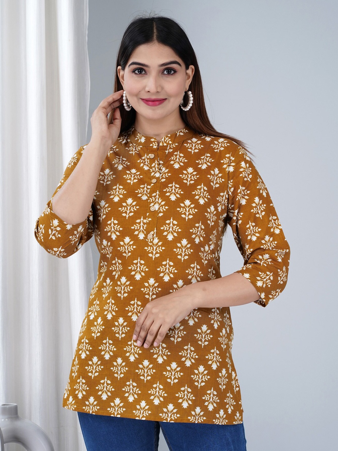 

BAESD Ethnic Motifs Printed Mandarin Collar Top, Yellow