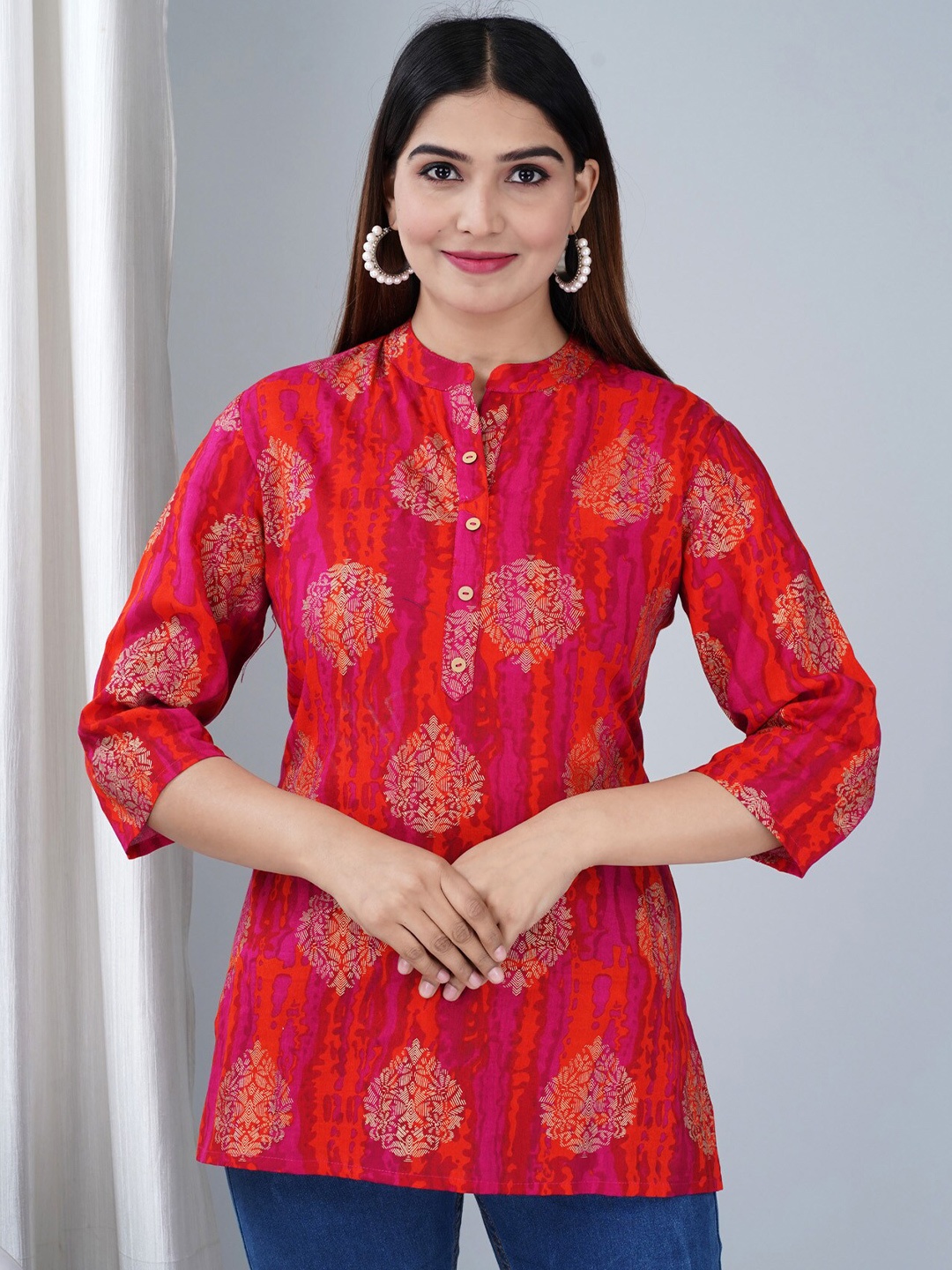 

BAESD Ethnic Motifs Printed Mandarin Collar Tunic, Red