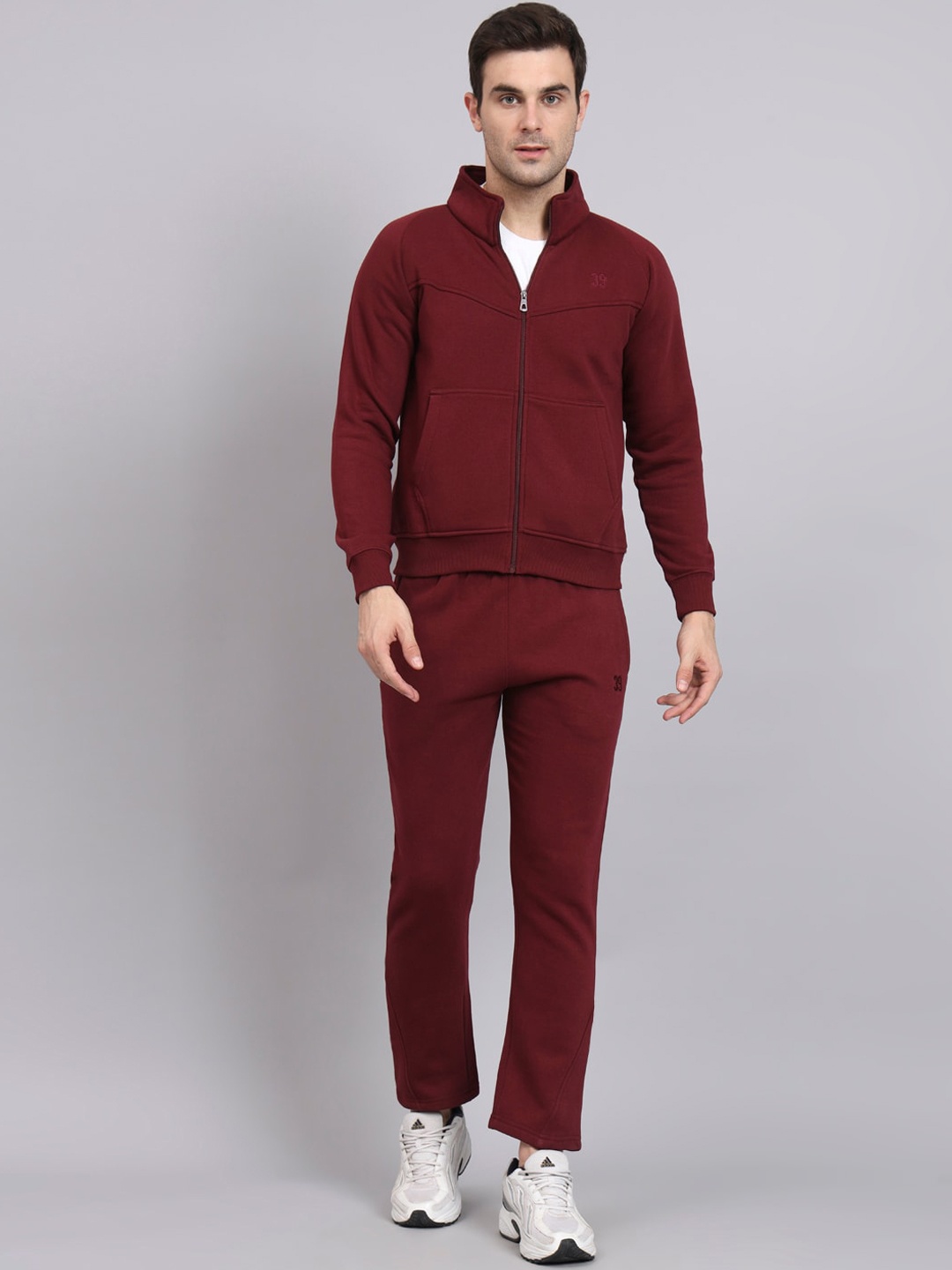 

39 THREADS Stand Collar Mid-Rise Fleece Tracksuits, Maroon