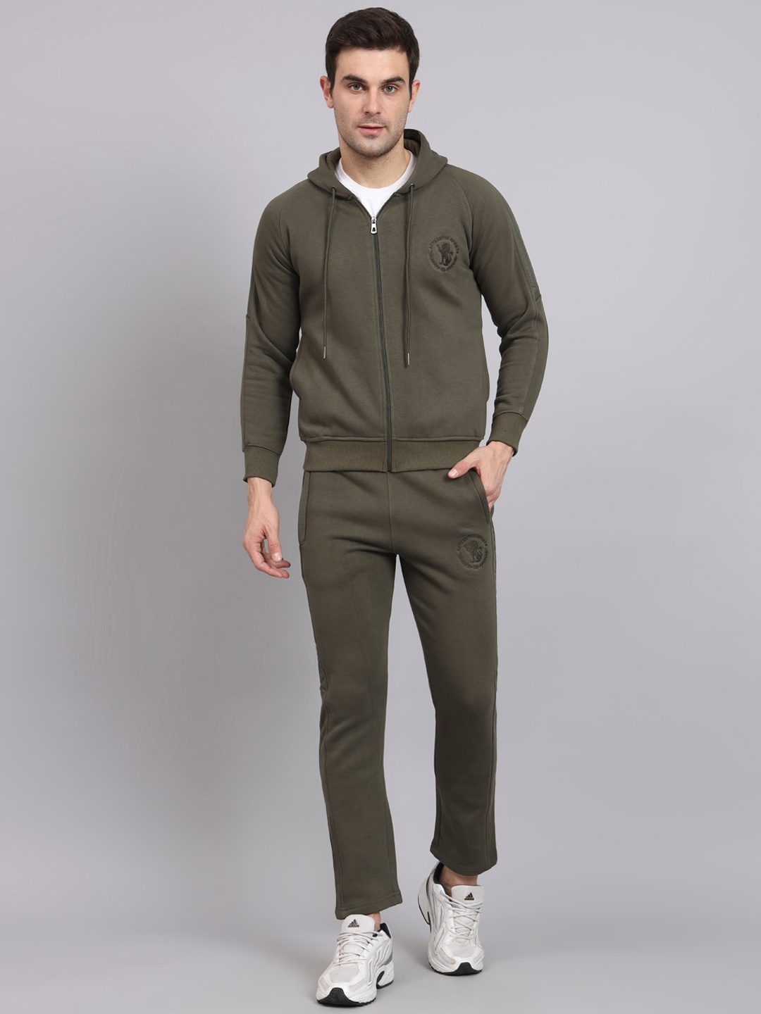 

39 THREADS Hooded Fleece Tracksuits, Olive