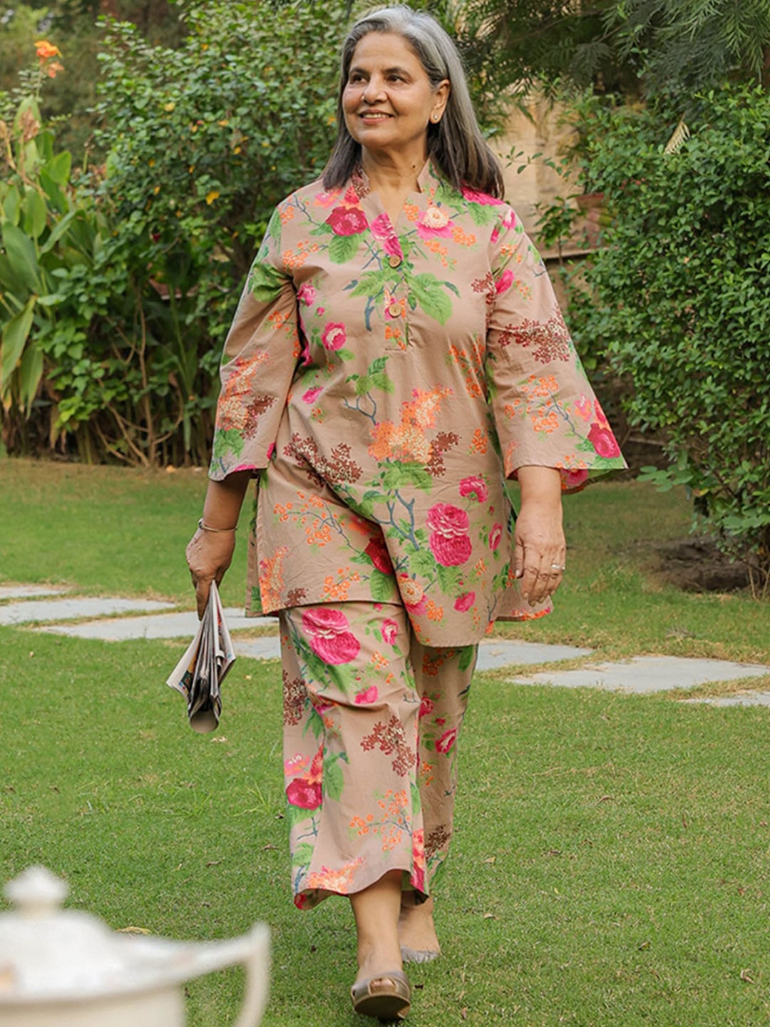 

JISORA Beige Floral Printed Pure Cotton Night suit, Grey