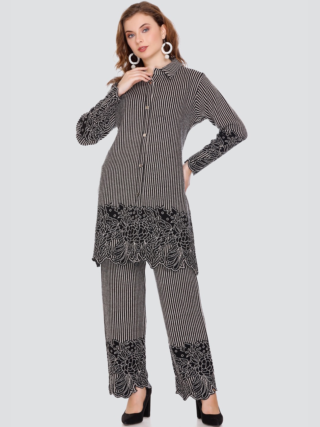 

Elthia Striped Woollen Shirt Collar Kurta with Trousers, Black