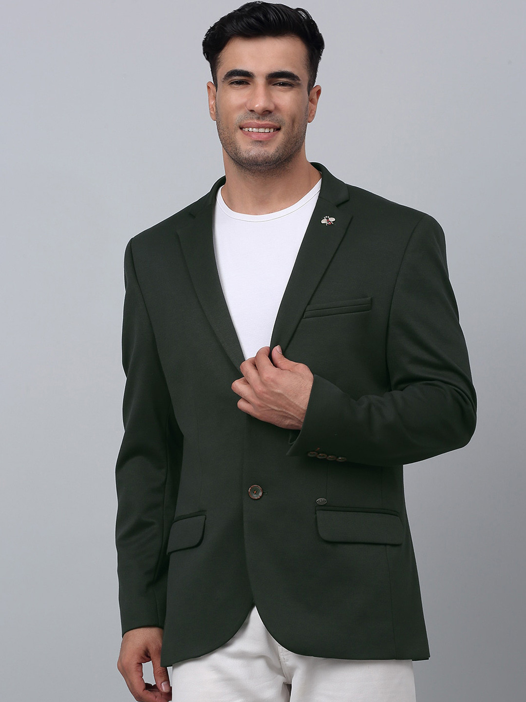 

Cantabil Notched Lapel Single-Breasted Formal Blazer, Green