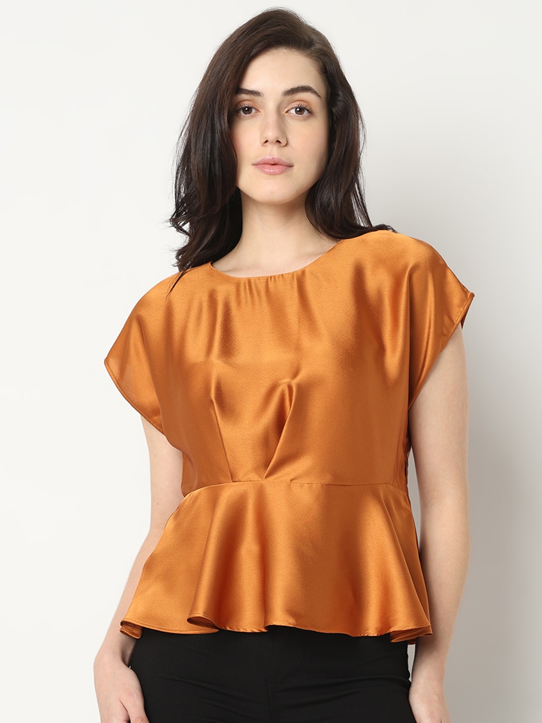 

Vero Moda Copper-Toned Extended Sleeves Blouson Top