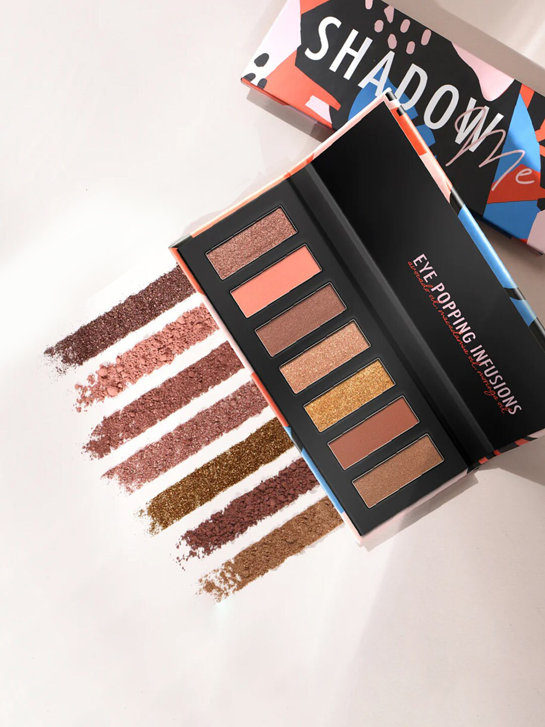 

KIRO Shadow Me Eyeshadow Palette - 10.5g - Sand Dune 02, Nude