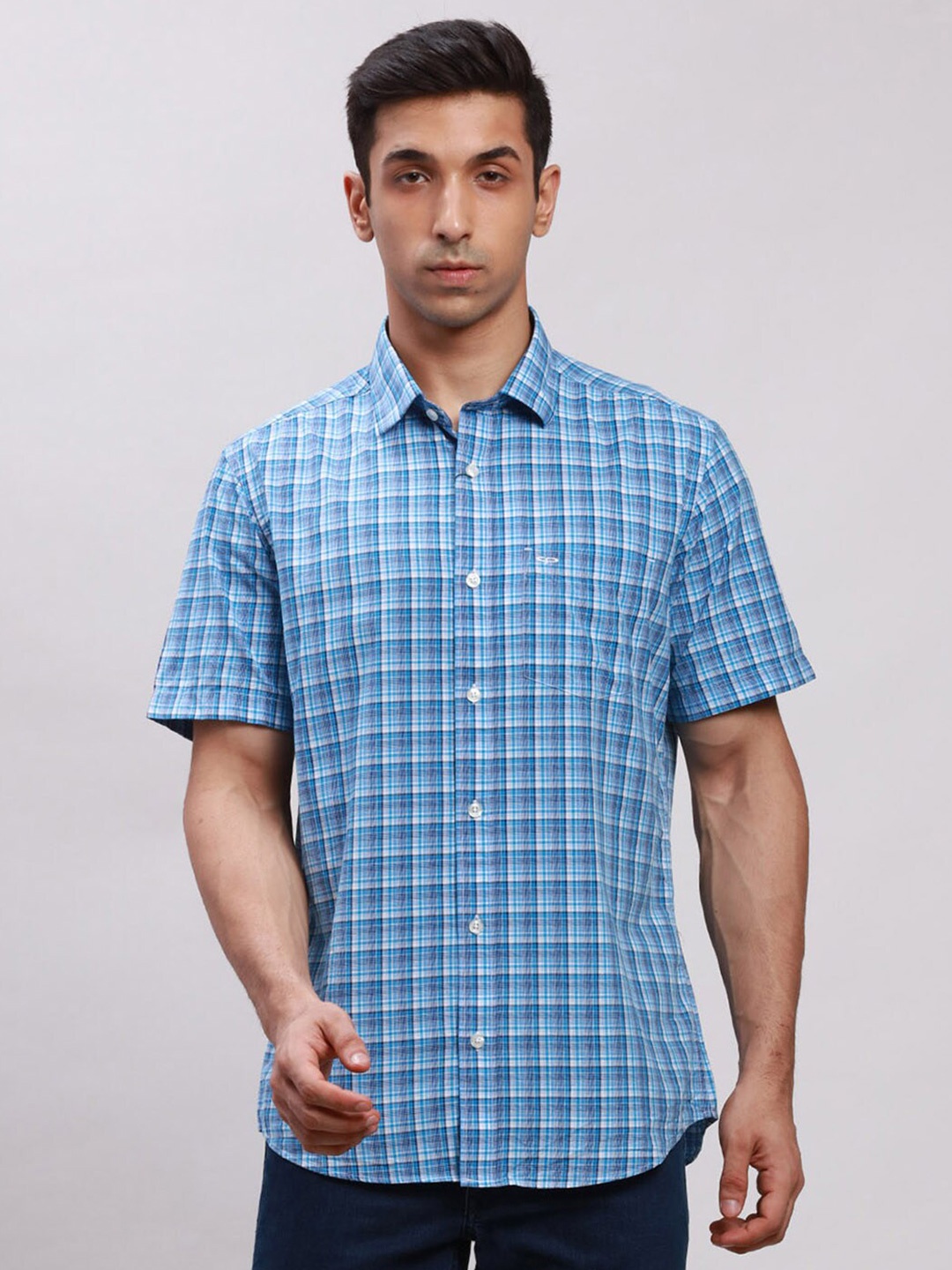

ColorPlus Tailored Fit Checked Short Sleeves Casual Shirt, Blue