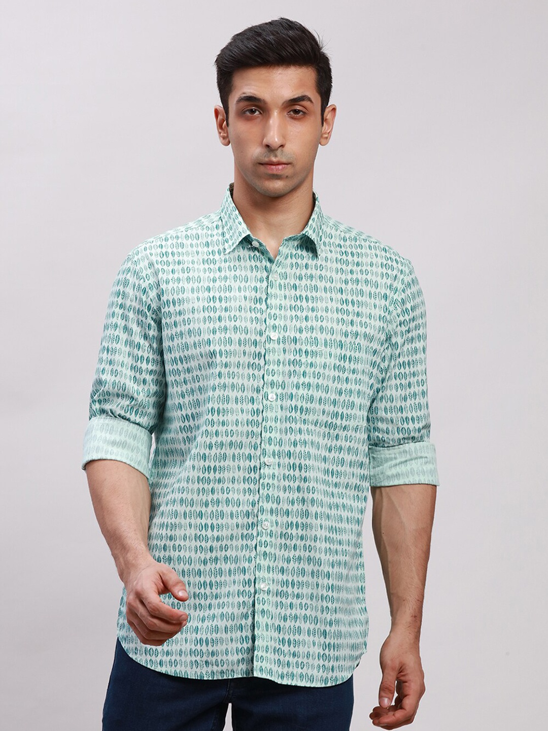 

ColorPlus Tailored Fit Floral Printed Cotton Casual Shirt, Green