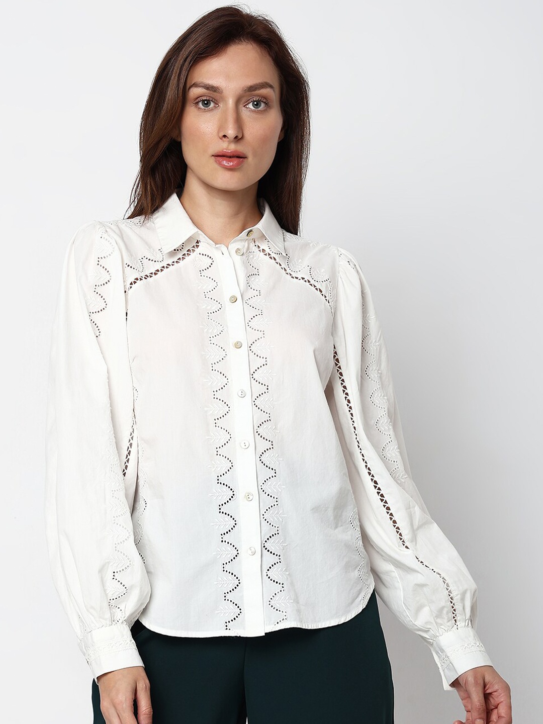 

Vero Moda Schiffli Self Design Cotton Casual Shirt, White