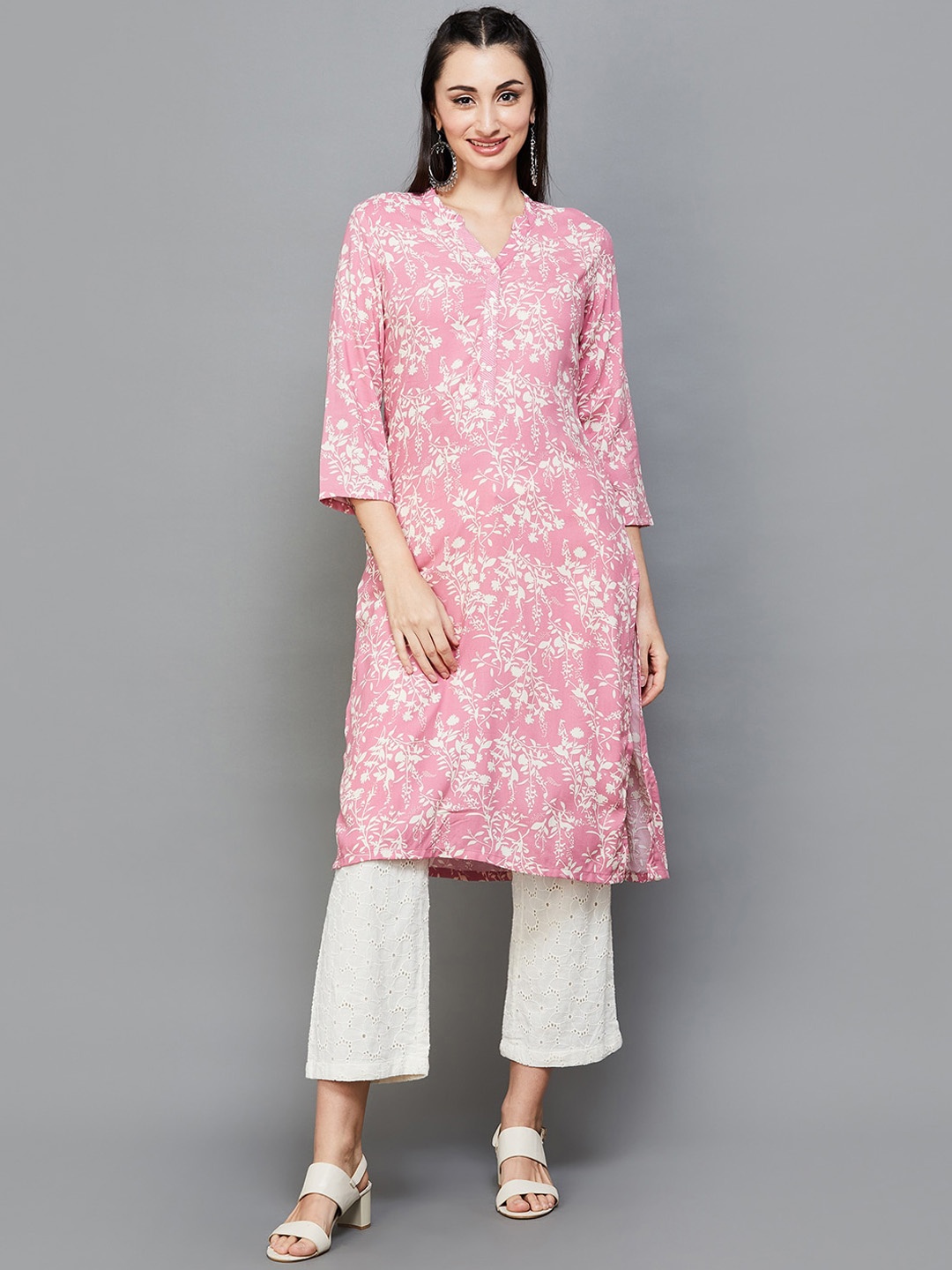 

Melange by Lifestyle Floral Printed Straight Kurta, Pink