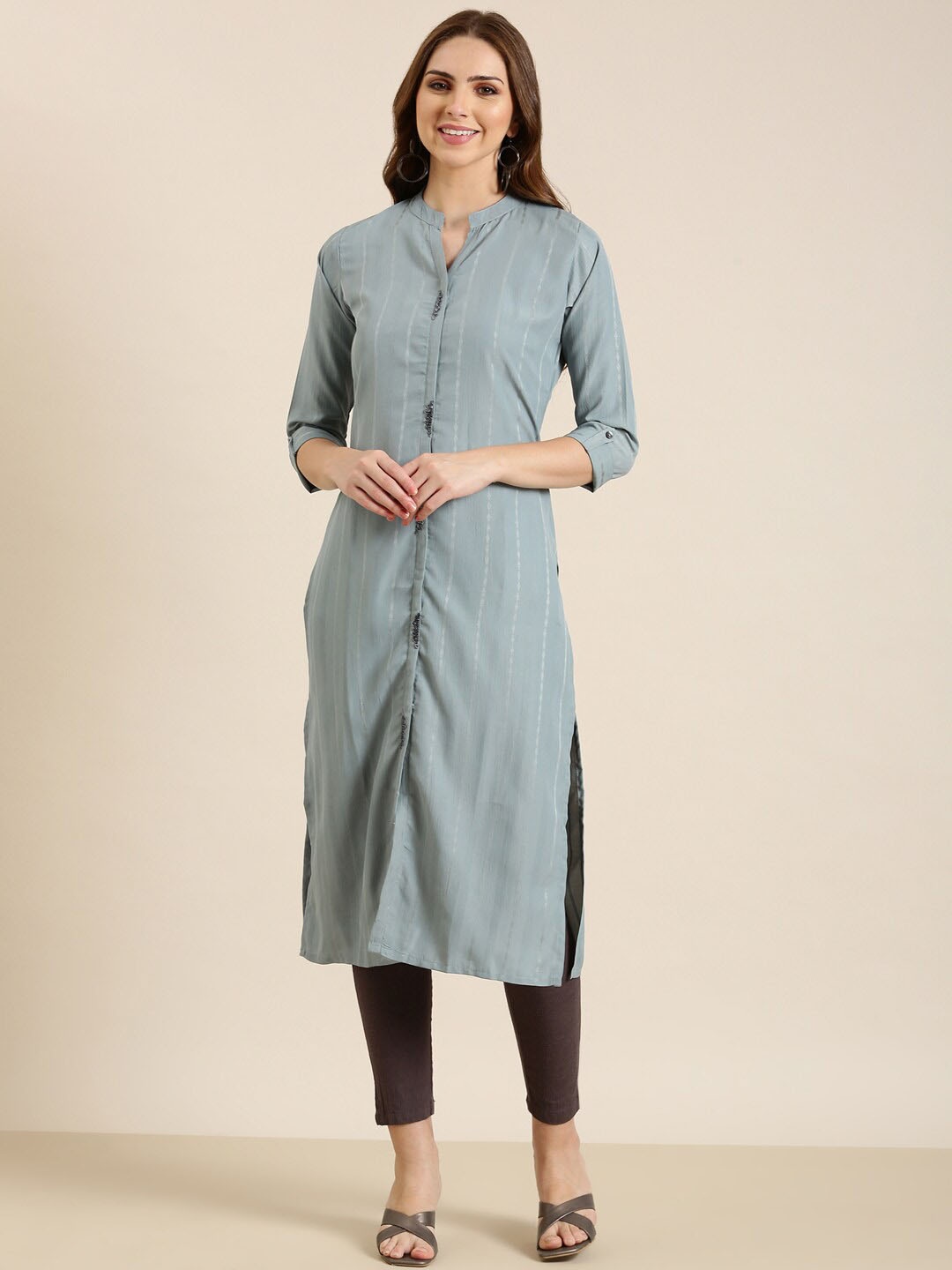

SHOWOFF Striped Mandarin Collar Kurta, Grey
