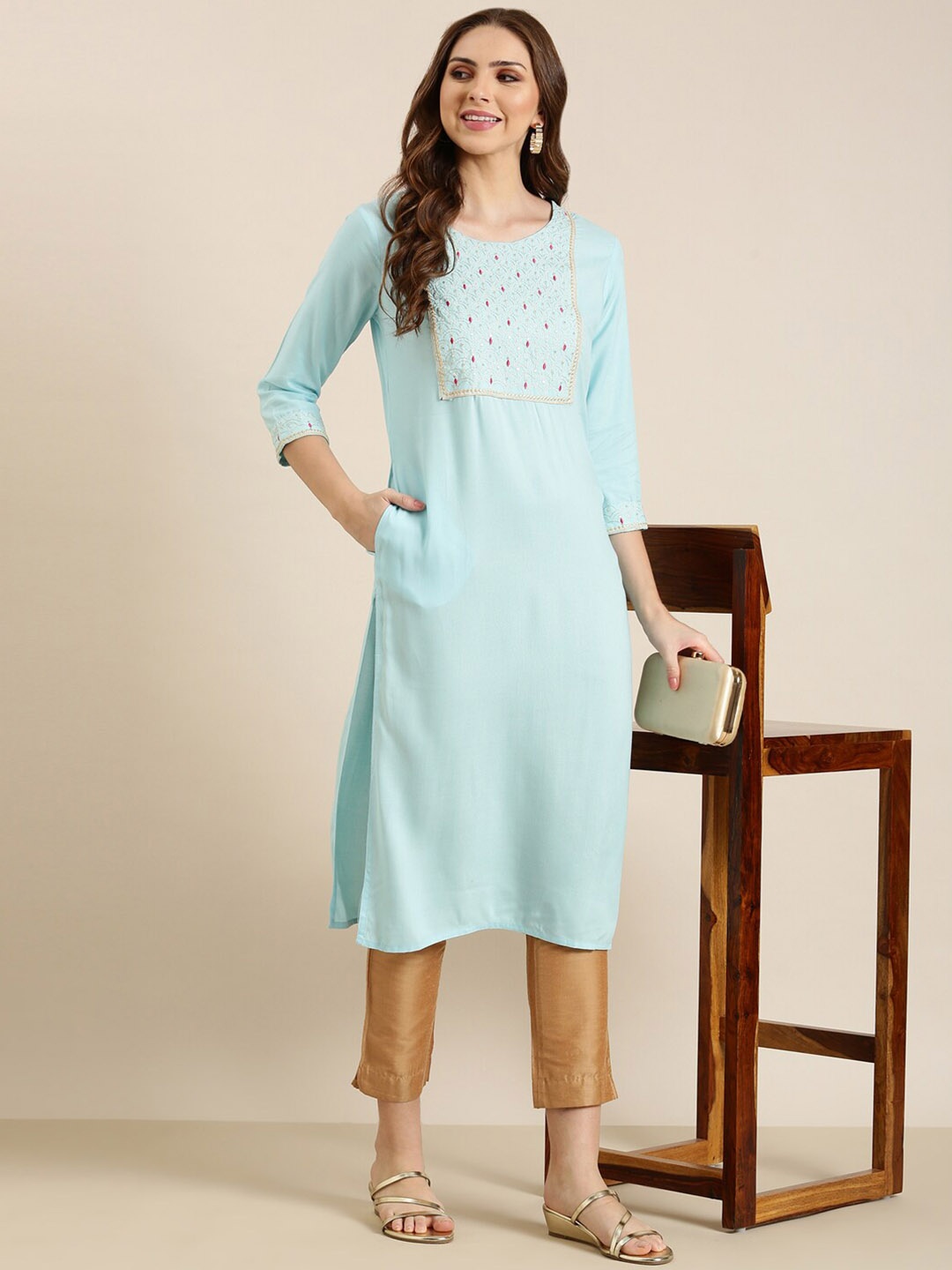 

SHOWOFF Ethnic Motifs Yoke Design Thread Work Sequined Pastels Cotton Straight Kurta, Blue