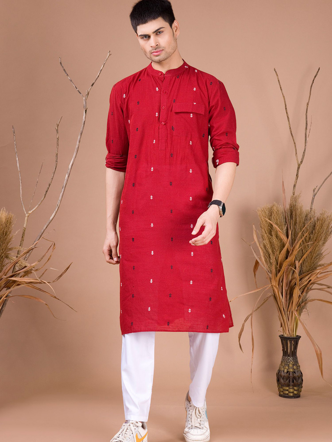 

SHIWAM ETHNIX Ethnic Motifs Printed Band Collar Cotton Straight Kurta, Red