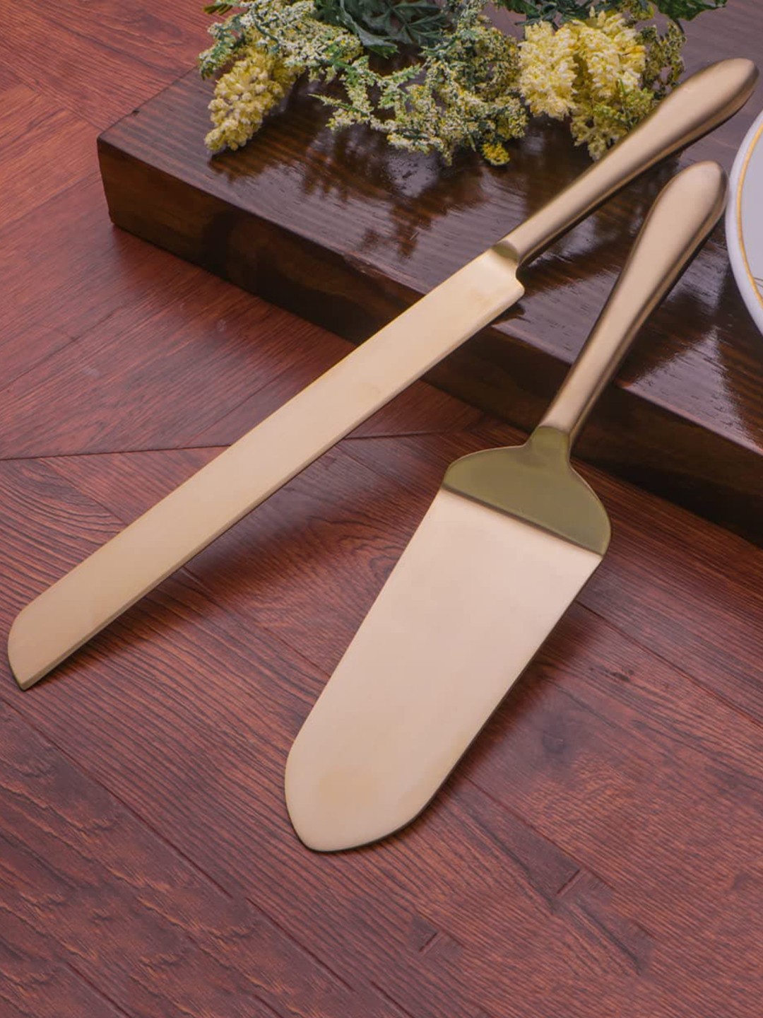 

Furbo Hollow Handle 2Pieces Stainless Steel Cake Server & Knife, Gold