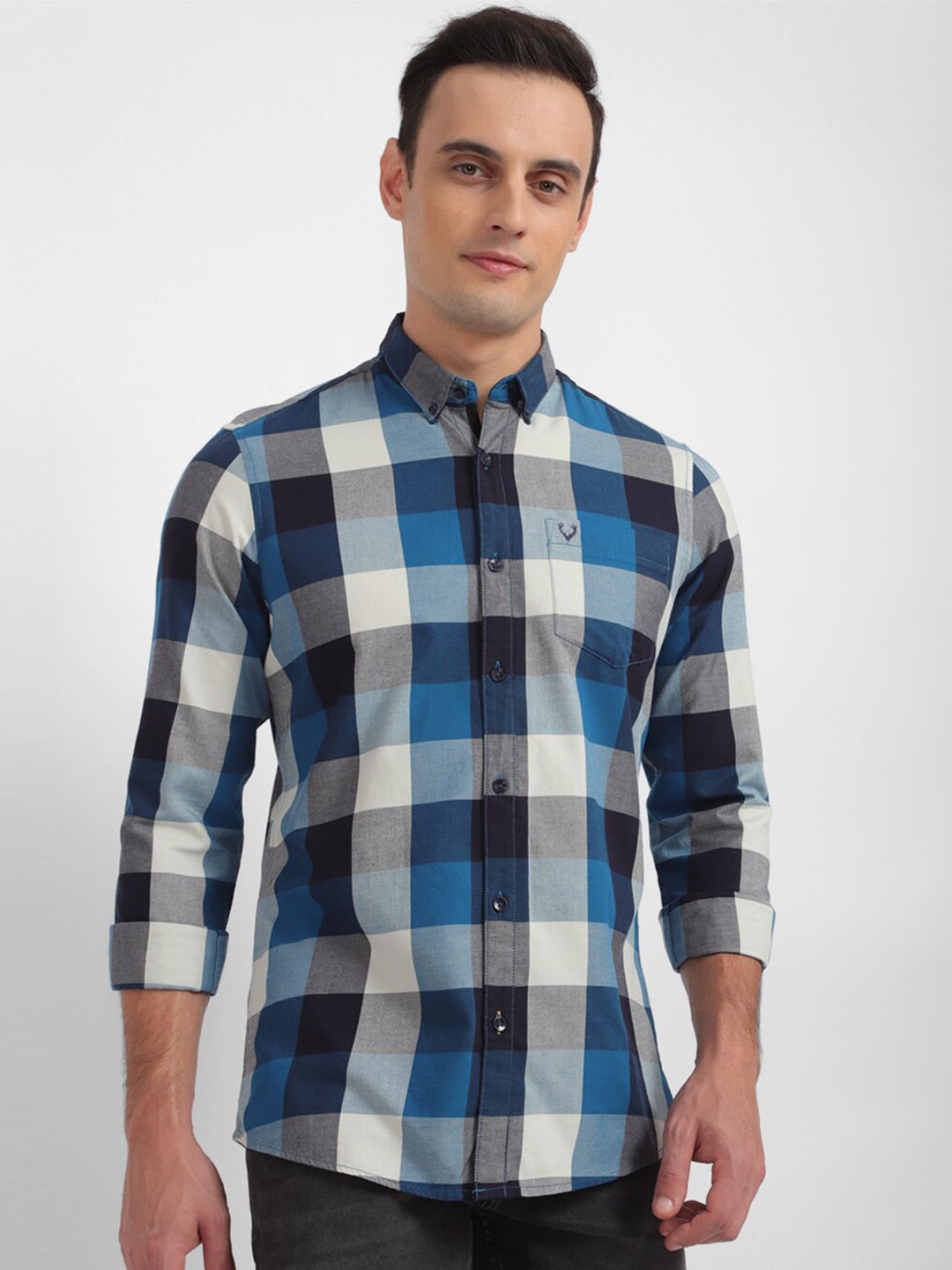 

Allen Solly Custom Fit Checks Casual Shirts, Navy blue