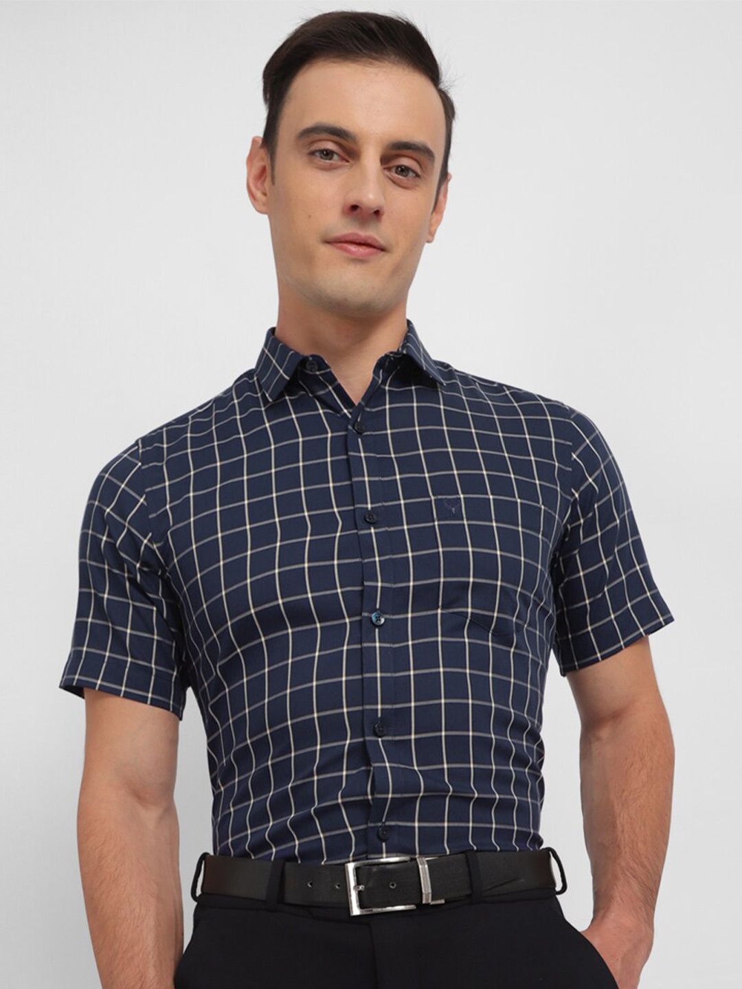 

Allen Solly Checked Cotton Slim Fit Formal Shirt, Navy blue