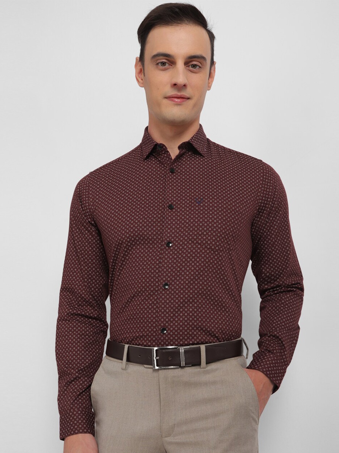 

Allen Solly Slim Fit Micro Dity Printed Pure Cotton Formal Shirt, Maroon