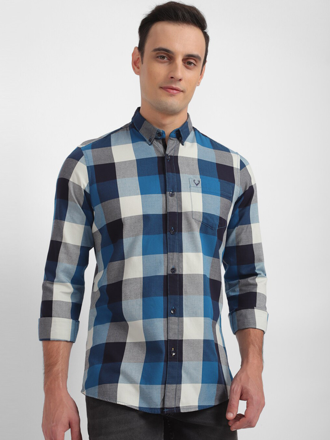 

Allen Solly Custom Fit Checks Casual Shirts, Navy blue