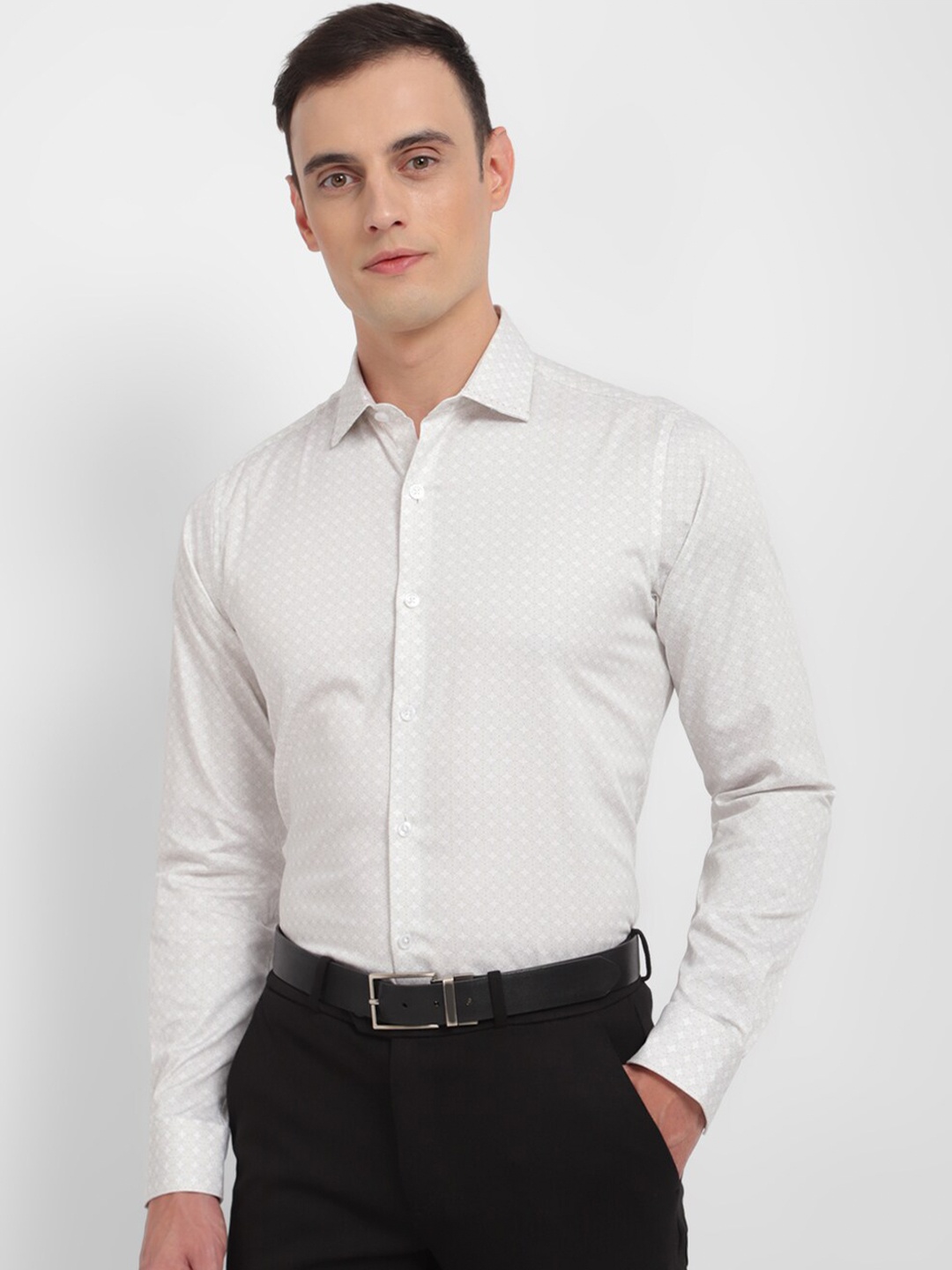 

Allen Solly Slim Fit Micro Ditsy Printed Pure Cotton Formal Shirt, White