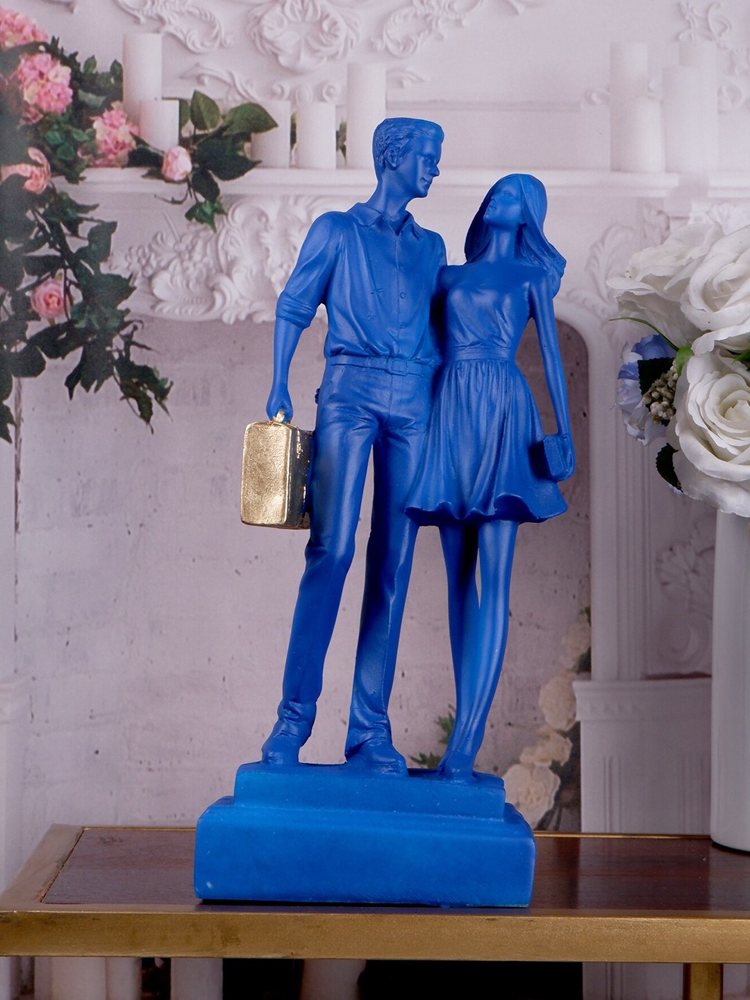 

THE WHITE INK DECOR Blue Textured Couple Showpiece