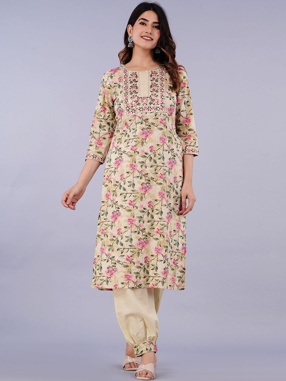 

DORIYA Women Yellow Floral Embroidered Regular Mirror Work Kurta with Palazzos