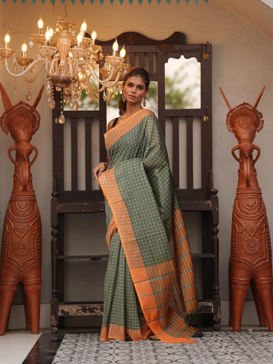 

Unnati Silks Checked Pure Cotton Handloom Mangalagiri Saree, Green