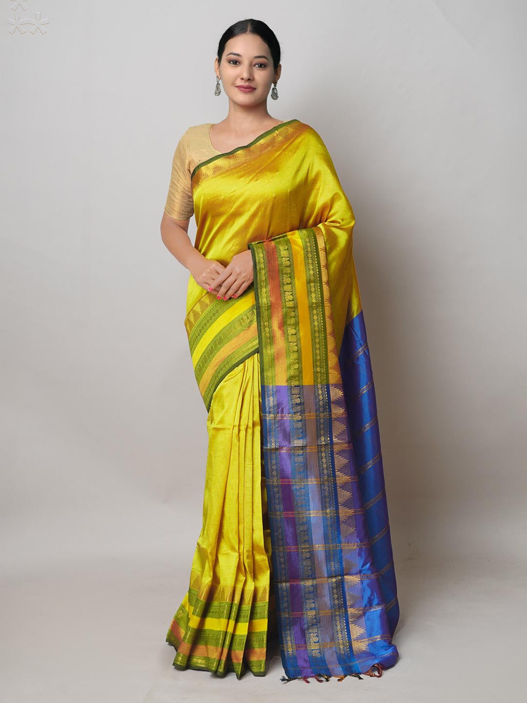 

Unnati Silks Pure Silk Handloom Narayan Peth Saree, Yellow
