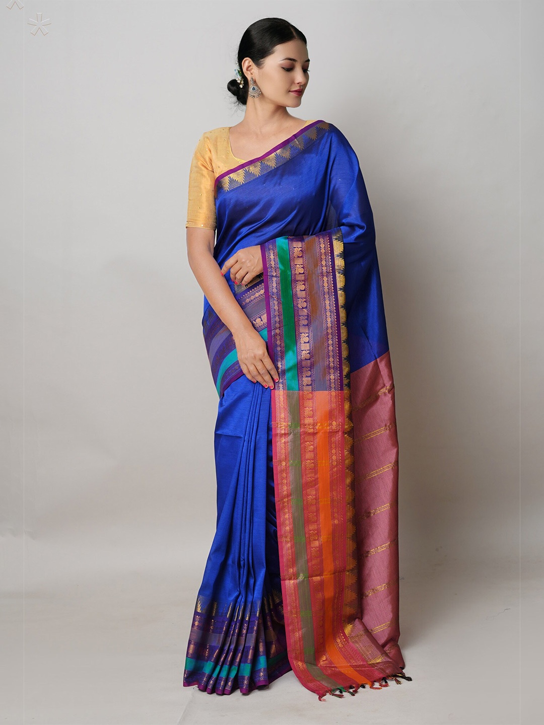 

Unnati Silks Woven Design Border Pure Silk Narayan Peth Saree, Blue