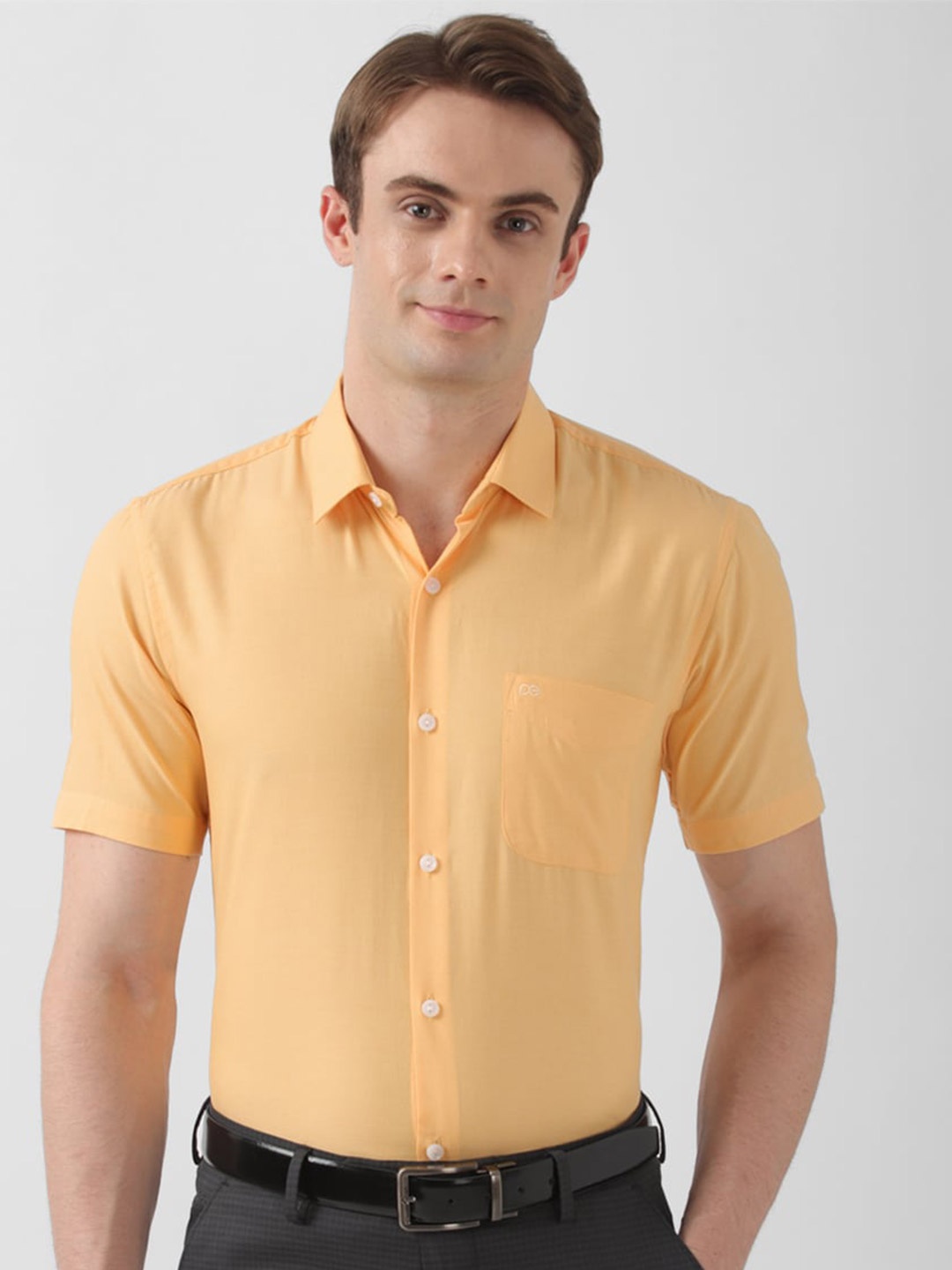 

Peter England Spread Collar Formal Shirt, Yellow