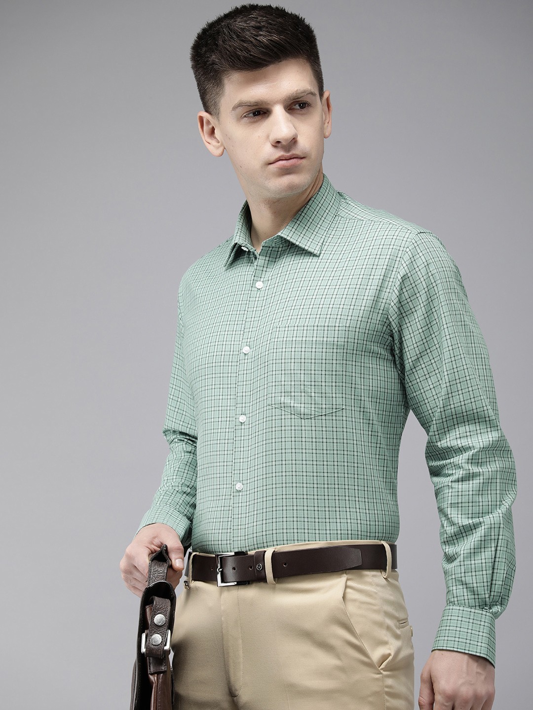 

Van Heusen Men Custom Tartan Checks Pure Cotton Formal Shirt, Green