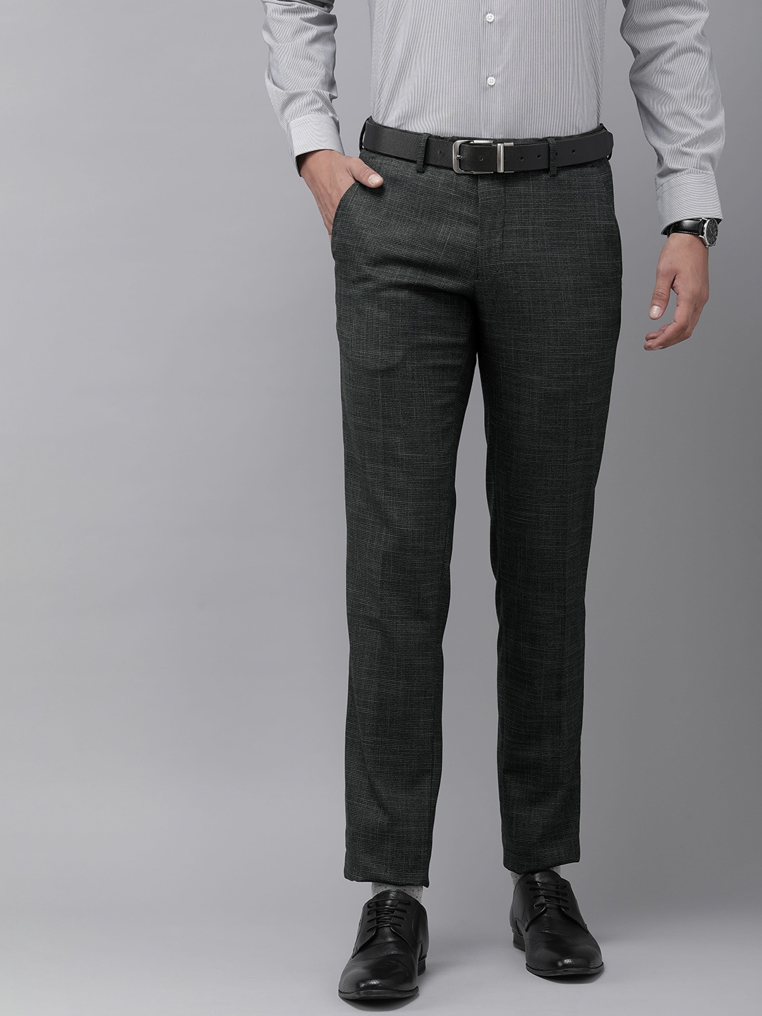 

Van Heusen Men Checked Urban Slim Slim Fit Trousers, Charcoal