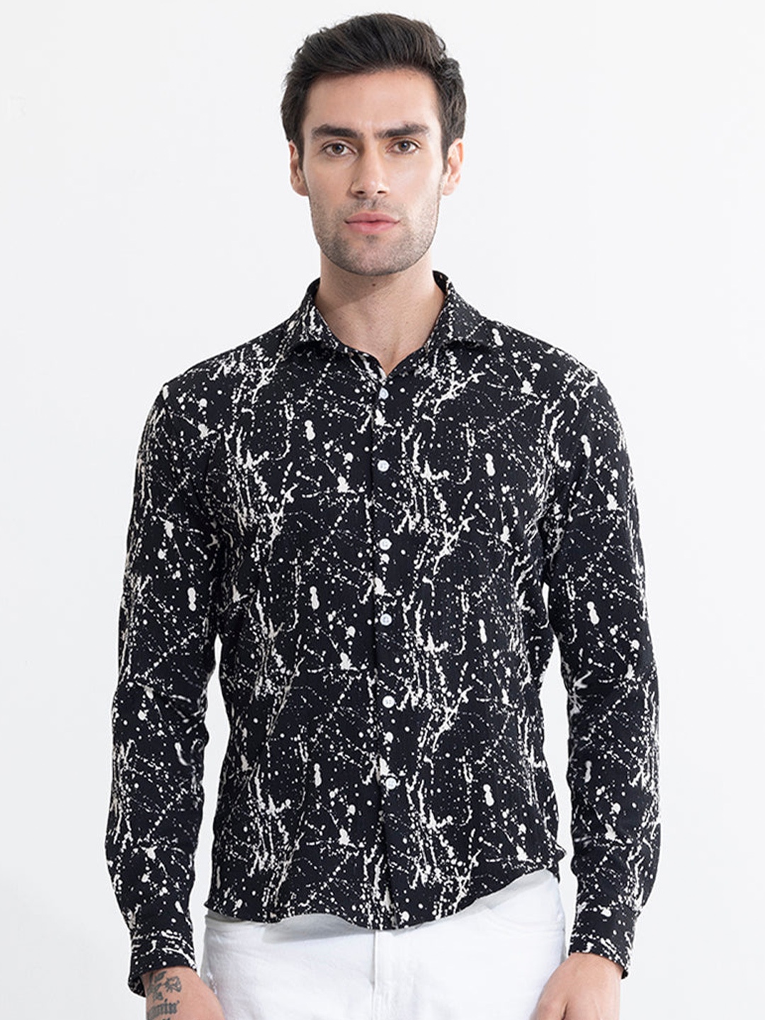 

Snitch Black Abstract Printed Classic Slim Fit Casual Shirt