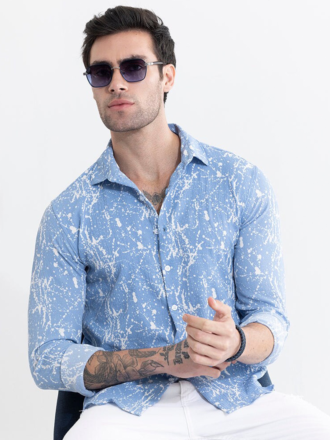 

Snitch Blue Classic Slim Fit Printed Casual Shirt
