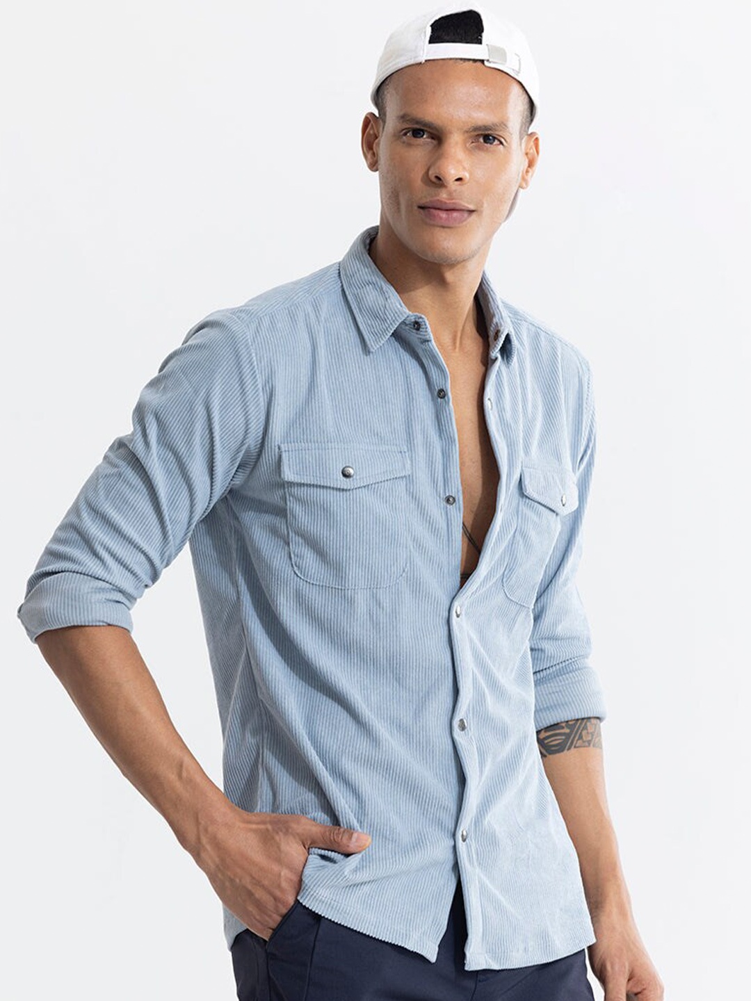 

Snitch Blue Self Design Classic Regular Fit Casual Shirt