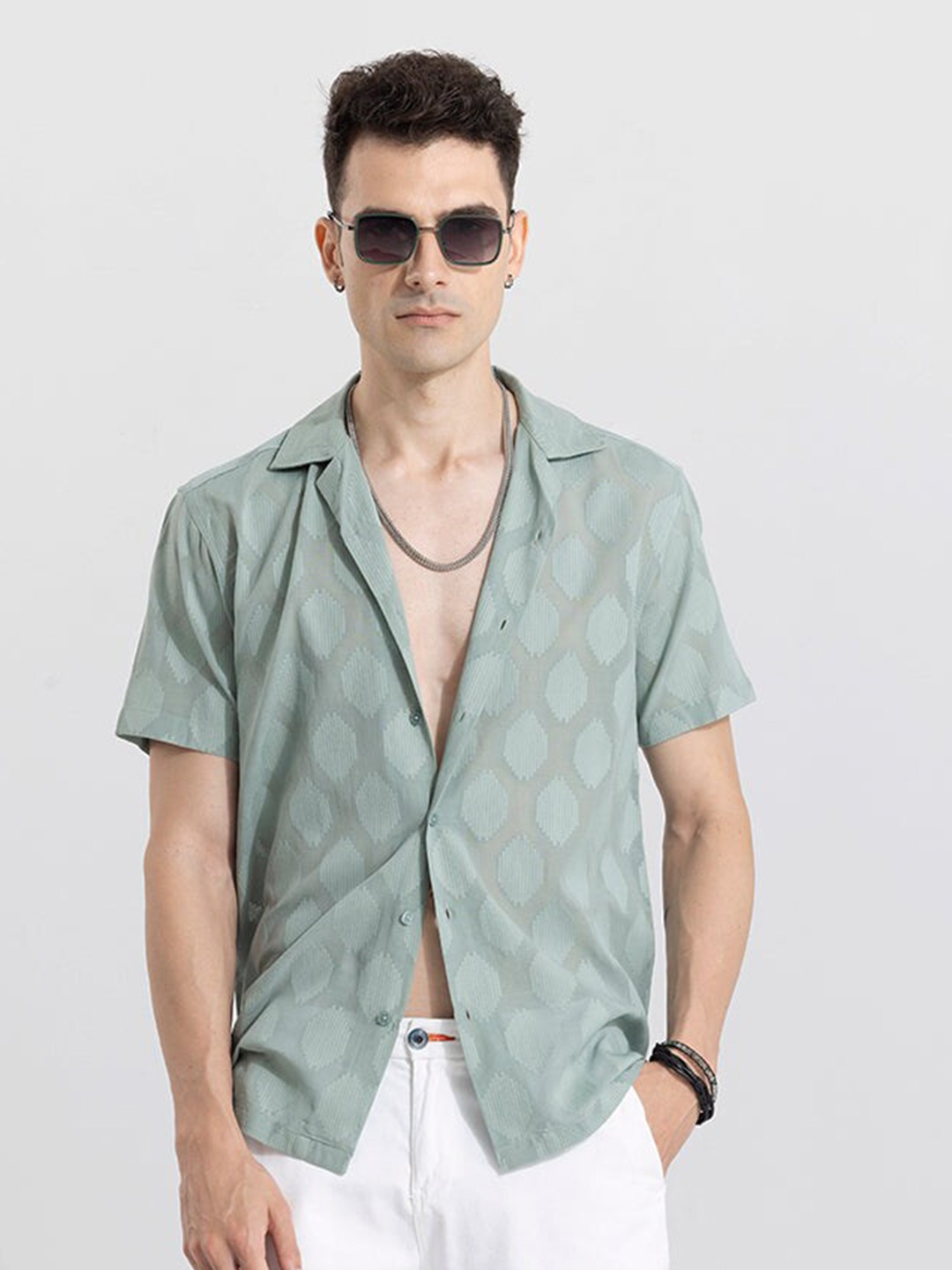 

Snitch Green Classic Geometric Printed Slim Fit Casual Shirt