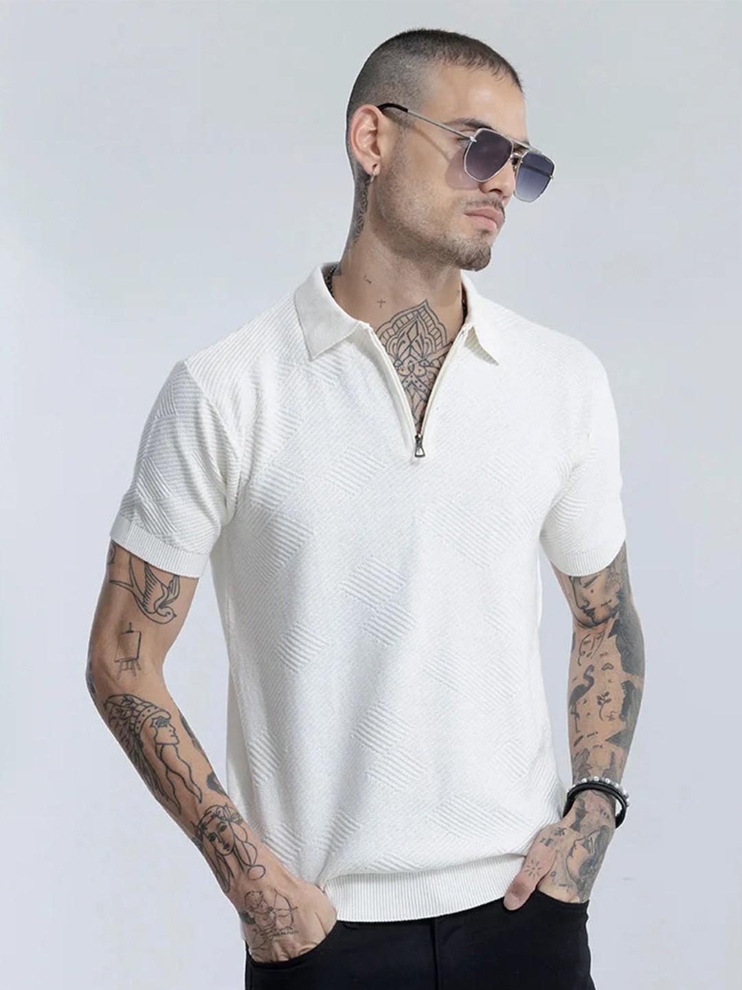 

Snitch White Self Design Polo Collar Pure Cotton Slim Fit T-shirt